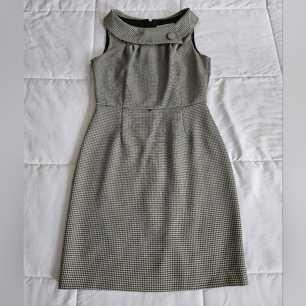 Karin Stevens Classic Black and White Dress